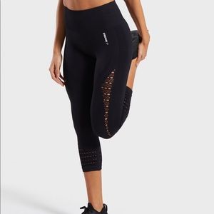 GYMSHARK ENERGY+ SEAMLESS CROPPED LEGGINGS